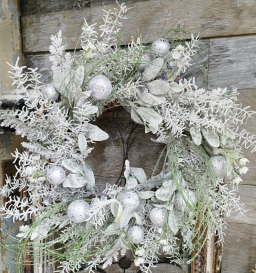 Glistening Holiday Cheer Wreath