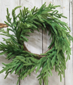 North Folks Pine 26in Wreath