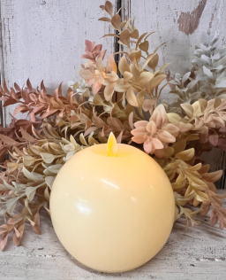 Rustic Cream Round Ball Moving Flame 4.7x4.3in