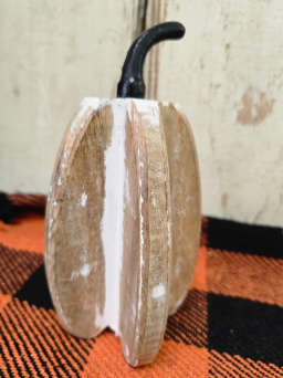 Lg Whittled Pumpkin 10x5in