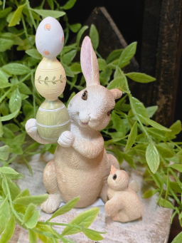 Bunny holding Eggs 6in