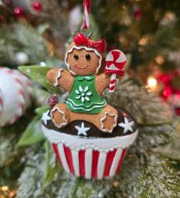 Gingerbread Girl CupCake Resin 2x.5x3in