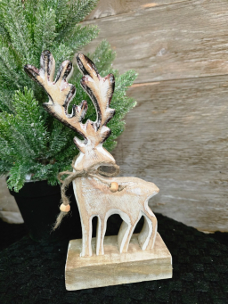 Timbered Treasure Buck 4.5x9in