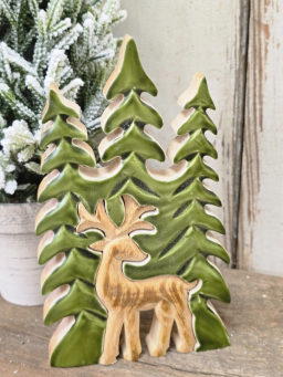 3D Reindeer with a Tree 10x6in